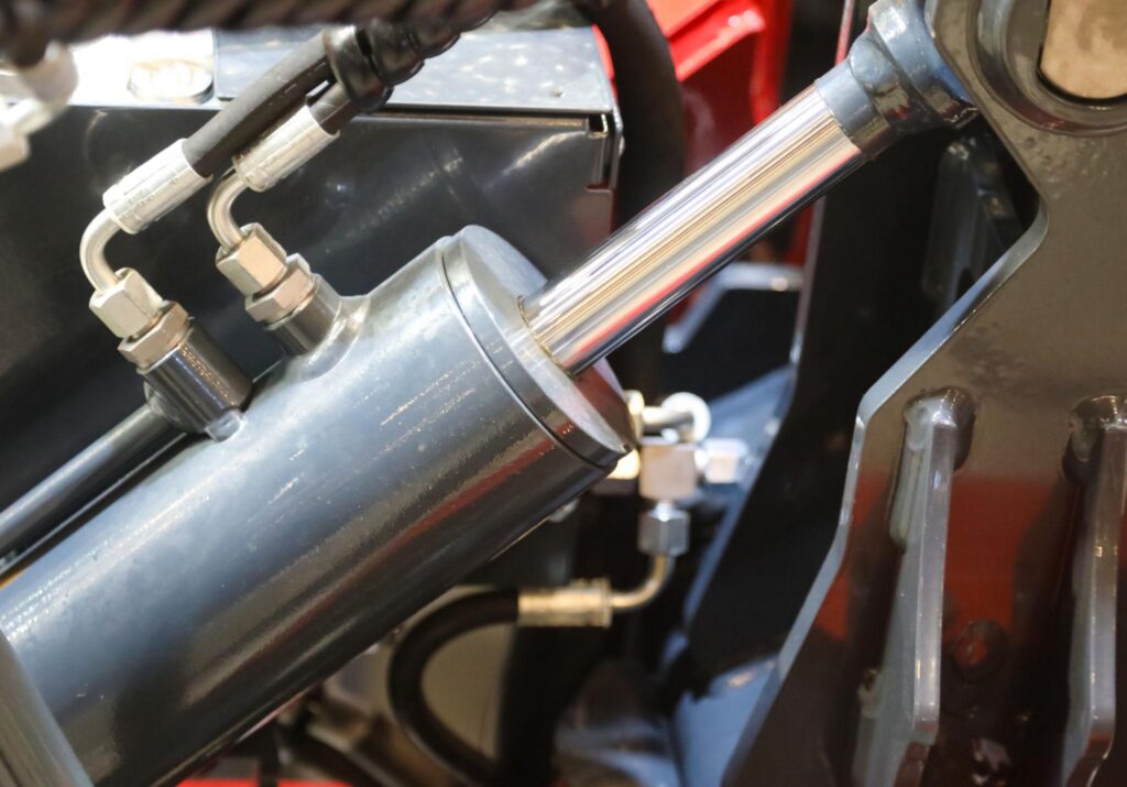 hydraulic cylinders